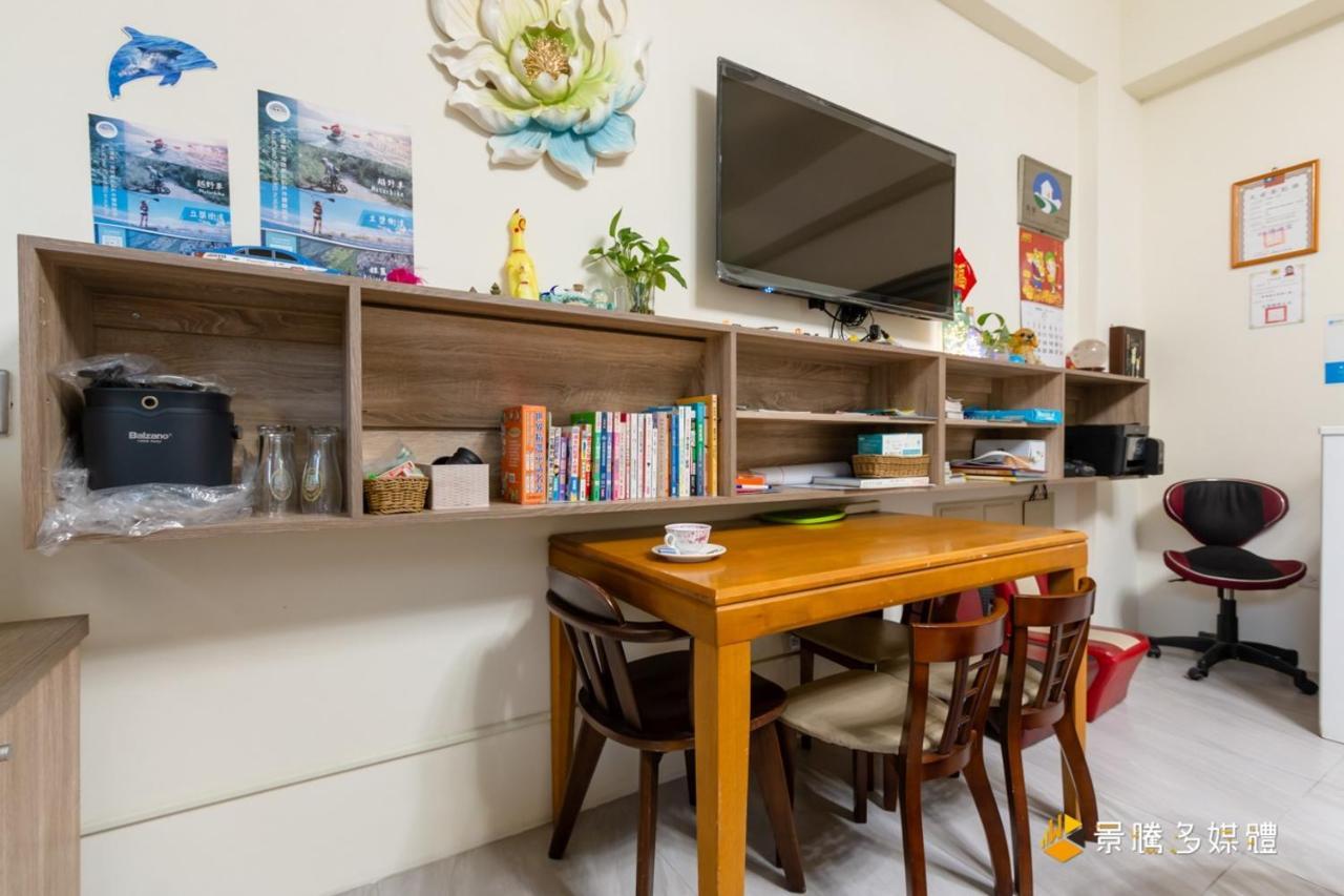 Happiness Is Coming Apartment Hualien City Exterior photo